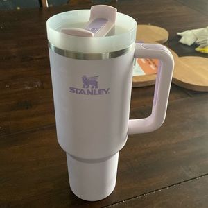 Matte Orchid Purple 40oz Stanley